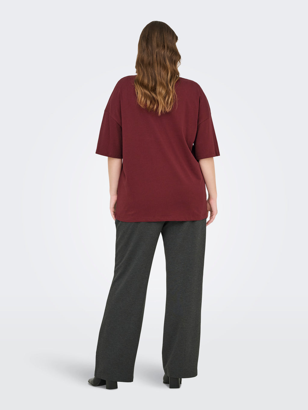 CARKOURTNEY SS O-NECK TEE JRS Cabernet LOVE