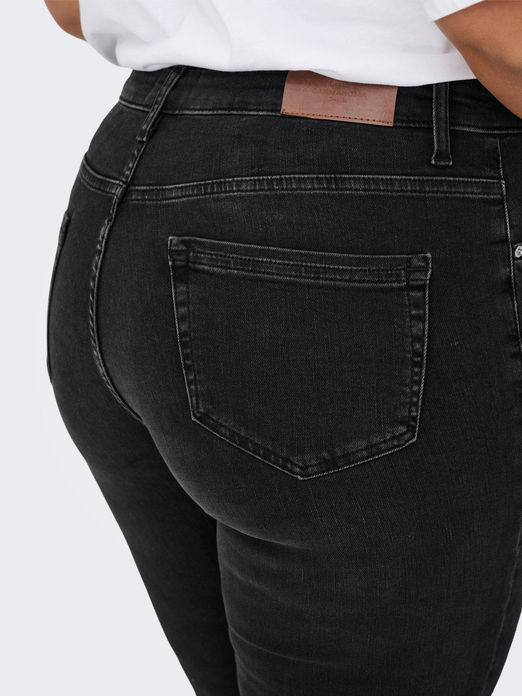 CARWILLY HW FLARED RHINESTONE DNM