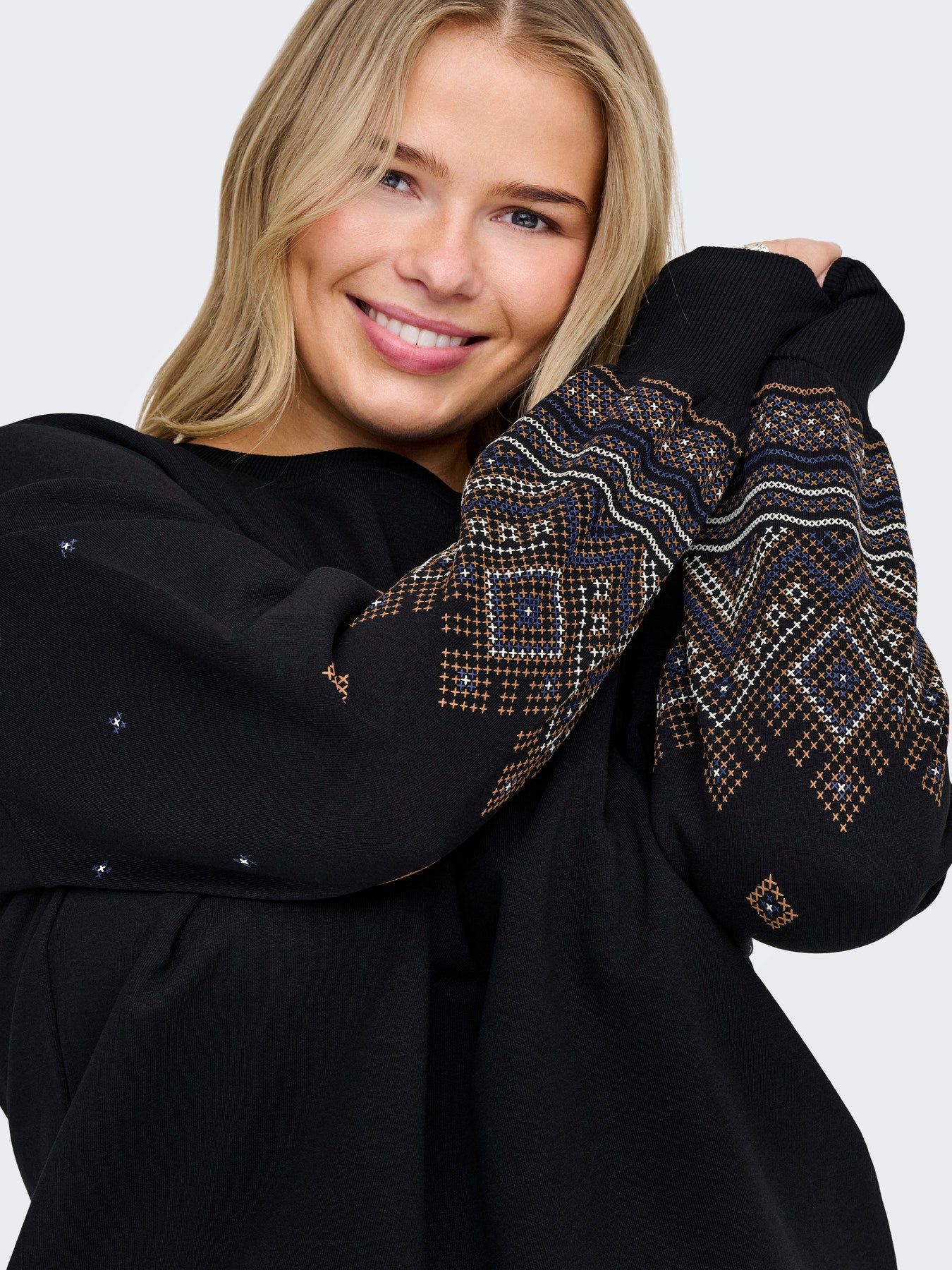 CARBROOKE L/S O-NECK SWEAT JRS