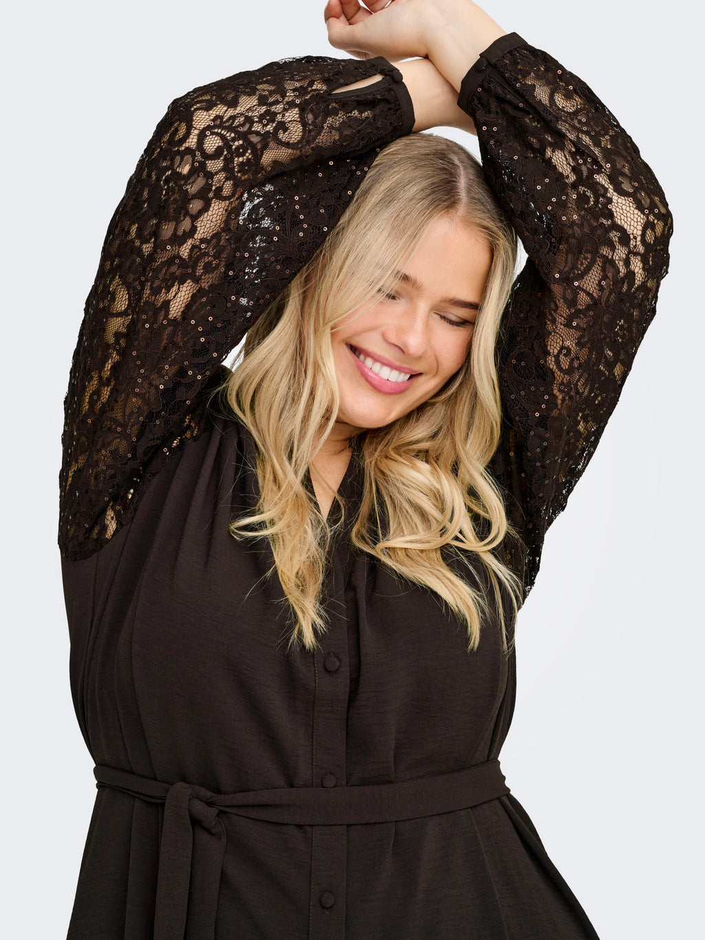 CARKAMMY LIFE 3/4 V-NECK LACE BLK DRESS