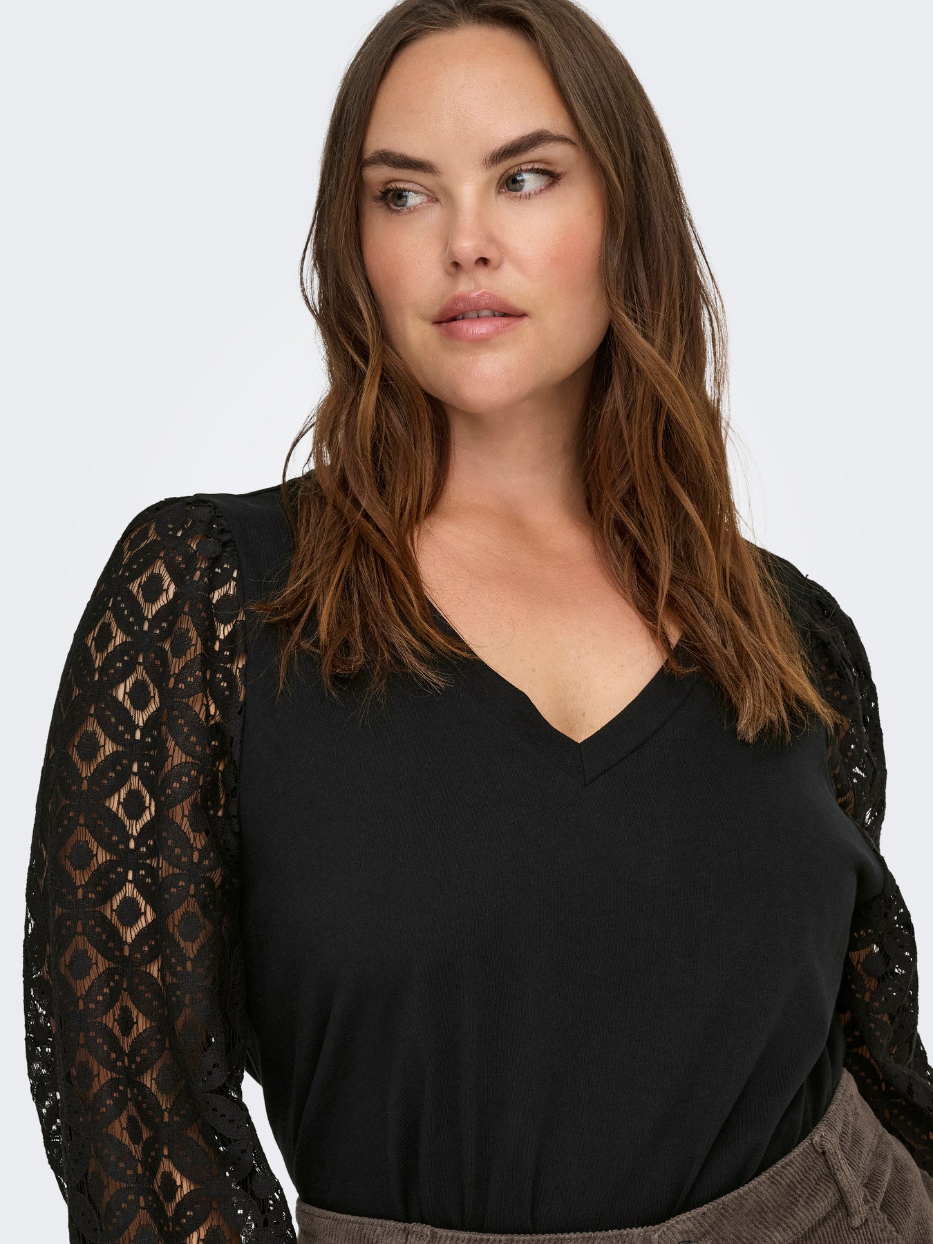 CAREFFIE LS V-NECK BLOUSE JRS